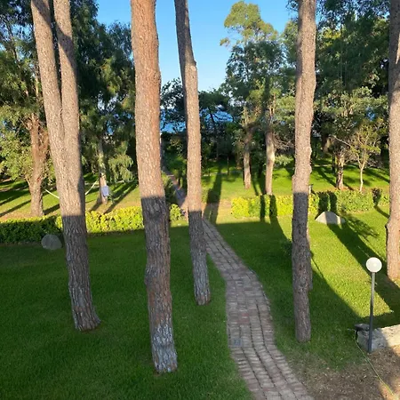 Marina Grande San Sostene Marina